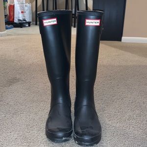 Hunter Black Rainboots size 7